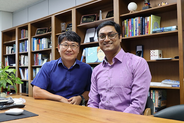 Research On MXene@Pt nanocomposite and nanoporous carbon reinforced 3D graphene-based electrochemical multi-sensing patch for wearable sweat analysis On University and News Portals