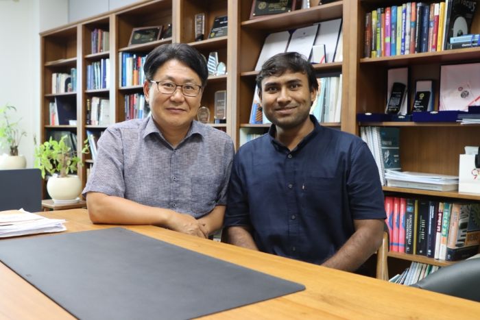 Research On Amino-rich graphitic carbon nitride functionalized polyurethane nanomesh as highly tribopositive material for high-performance triboelectric nanogenerators and self-powered respiration monitoring wearables Got Featured On University and News Portals